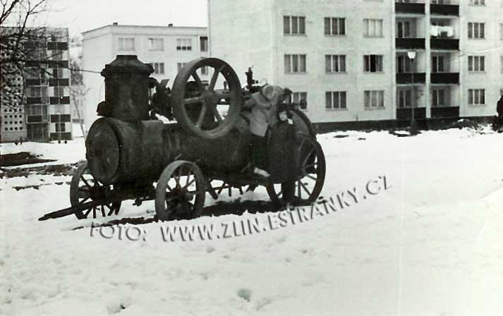 1962 - Bartošova čtvrť - lokomobila
