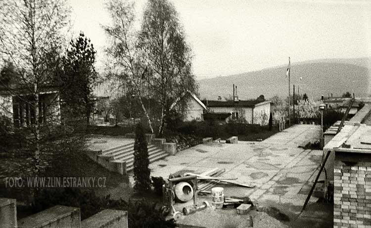 1961 - Lesní čtvrť III. - areál gymnasia