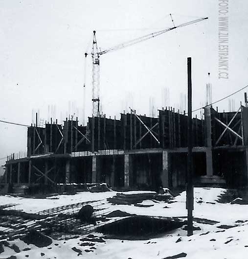 1978 - Jižní svahy - výstavba II. segmentu