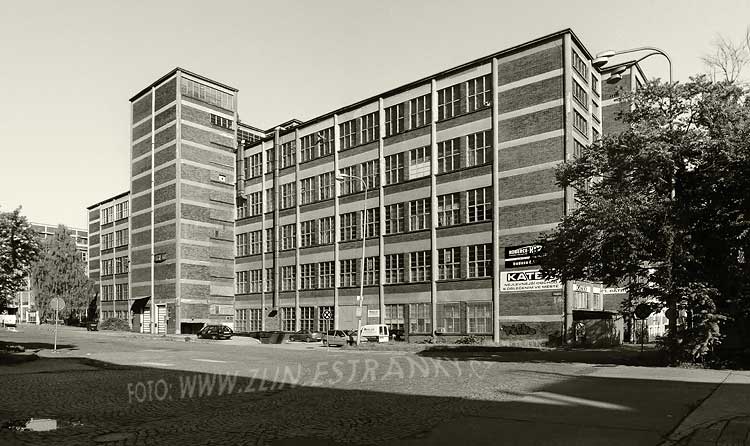 1947-48 - n.p. Baťa - 14. budova z jihovýchodu