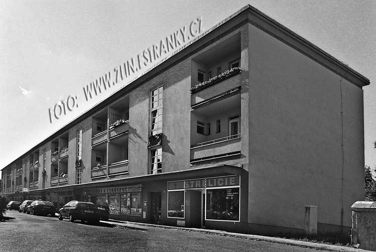 1950 - Stalinova třída - tříet. bytový dům s obchody
